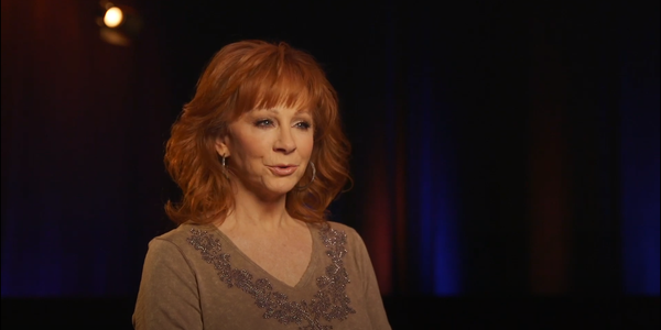 30 Years Later, Reba Looks Back on ‘For My Broken Heart’
